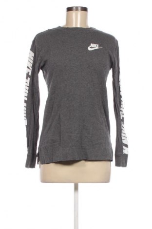 Női blúz Nike, Méret XS, Szín Szürke, Ár 9 600 Ft