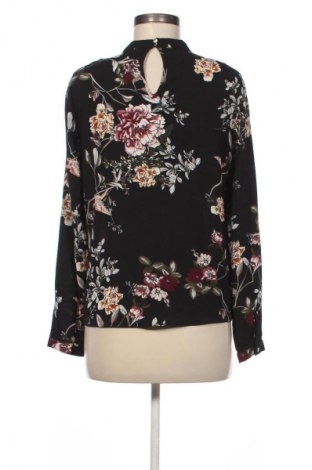 Damen Shirt ONLY, Größe M, Farbe Mehrfarbig, Preis 13,99 €