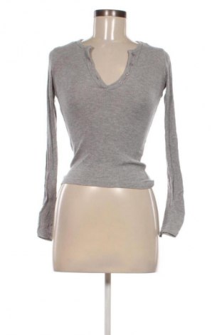 Női blúz Pull&Bear, Méret S, Szín Szürke, Ár 4 574 Ft