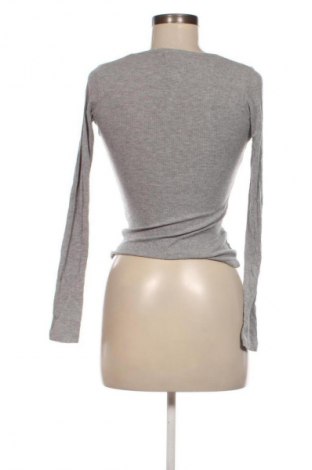 Női blúz Pull&Bear, Méret S, Szín Szürke, Ár 4 574 Ft