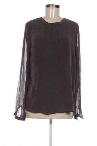 Damen Shirt Silk and Soie, Größe M, Farbe Grau, Preis 56,99 €