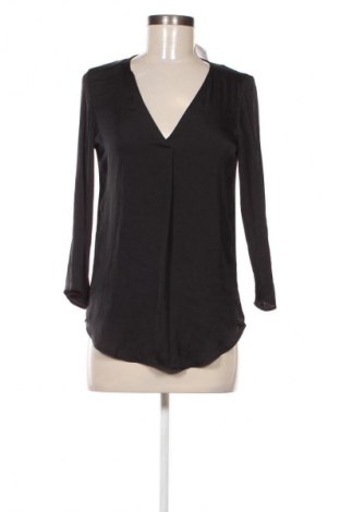 Dámská halenka Stradivarius, Velikost S, Barva Černá, Cena  309,00 Kč