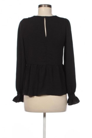 Дамска блуза Vero Moda, Размер XS, Цвят Черен, Цена 20,99 лв.