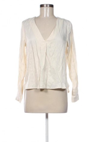 Дамска блуза Vero Moda, Размер S, Цвят Екрю, Цена 13,99 лв.