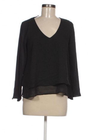 Damen Shirt Zara, Größe XS, Farbe Schwarz, Preis 18,99 €
