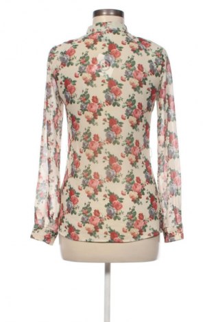 Damenbluse Bershka, Größe M, Farbe Mehrfarbig, Preis 12,79 €