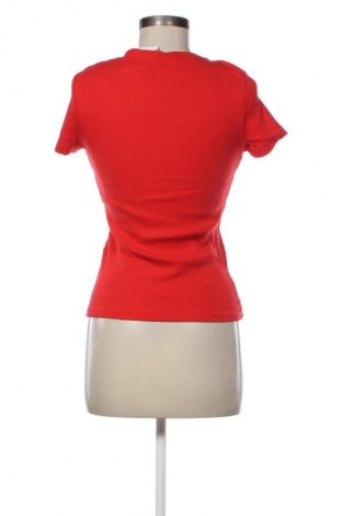 Damski T-shirt FSBN Sister, Rozmiar M, Kolor Czerwony, Cena 39,08 zł