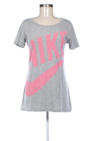Tricou de femei Nike, Mărime S, Culoare Gri, Preț 78,95 Lei