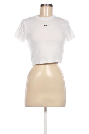 Női póló Nike, Méret S, Szín Fehér, Ár 10 400 Ft