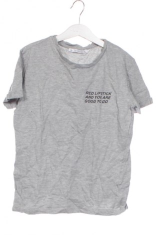Damski T-shirt Pull&Bear, Rozmiar XS, Kolor Szary, Cena 55,99 zł