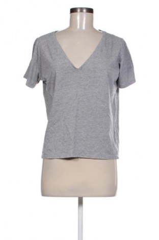 Dámske tričko Stradivarius, Veľkosť M, Farba Sivá, Cena  8,70 €