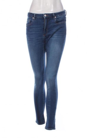 Blugi de femei Armedangels, Mărime M, Culoare Albastru, Preț 195,50 Lei