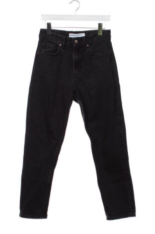 Dámské džíny  Bershka, Velikost XS, Barva Černá, Cena  371,00 Kč