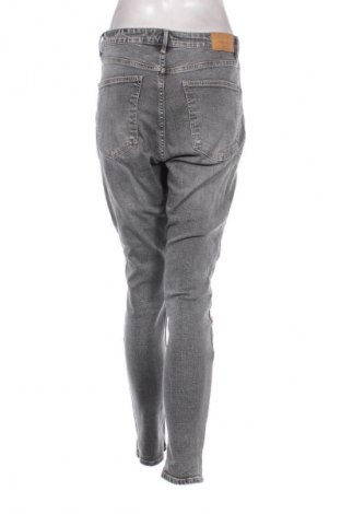 Blugi de femei Bershka, Mărime L, Culoare Multicolor, Preț 49,99 Lei
