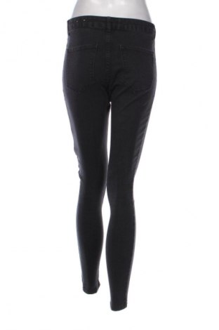 Dámske džínsy  Bershka, Veľkosť M, Farba Čierna, Cena  14,91 €