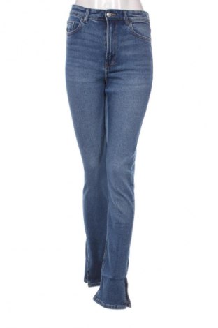 Damen Jeans Bershka, Größe S, Farbe Blau, Preis 14,77 €