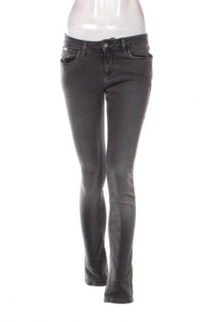 Dámské džíny  Calvin Klein Jeans, Velikost S, Barva Šedá, Cena  1 099,00 Kč