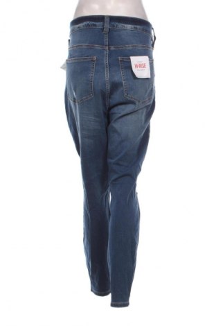 Blugi de femei Celebrity Pink, Mărime XXL, Culoare Albastru, Preț 156,99 Lei