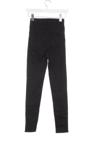 Blugi de femei Cropp, Mărime XXS, Culoare Negru, Preț 316,99 Lei