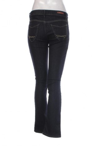 Дамски дънки Cross Jeans, Размер S, Цвят Син, Цена 29,99 лв.
