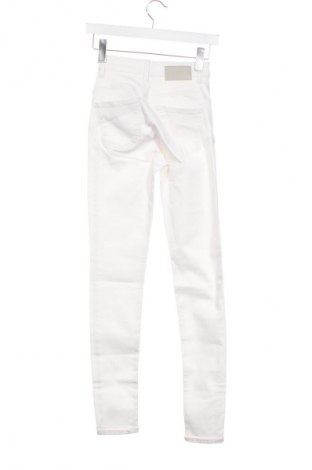 Blugi de femei Debenhams, Mărime XXS, Culoare Alb, Preț 156,99 Lei