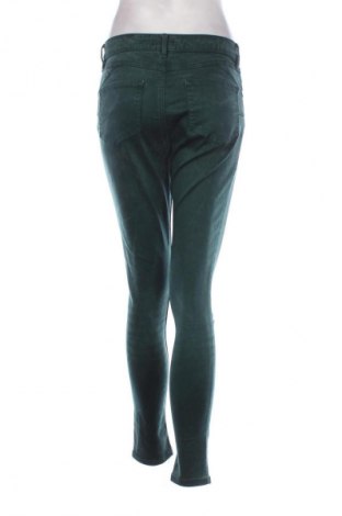 Damskie jeansy F&F, Rozmiar M, Kolor Zielony, Cena 66,67 zł