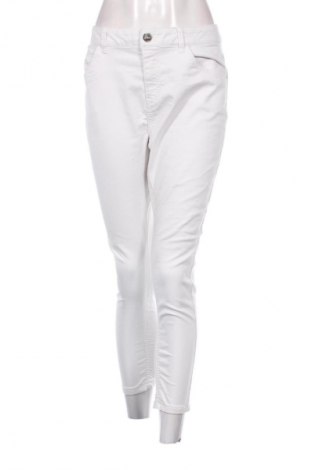 Blugi de femei F&F, Mărime XL, Culoare Alb, Preț 90,16 Lei