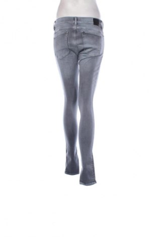 Дамски дънки G-Star Raw, Размер S, Цвят Сив, Цена 89,99 лв.