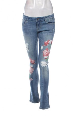 Blugi de femei Guess, Mărime M, Culoare Multicolor, Preț 197,37 Lei