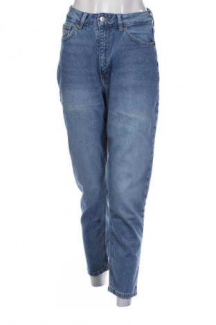 Damskie jeansy H&M, Rozmiar S, Kolor Niebieski, Cena 105,75 zł