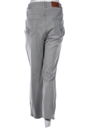 Dámske džínsy  Himmelblau by Lola Paltinger, Veľkosť XXL, Farba Sivá, Cena  20,97 €