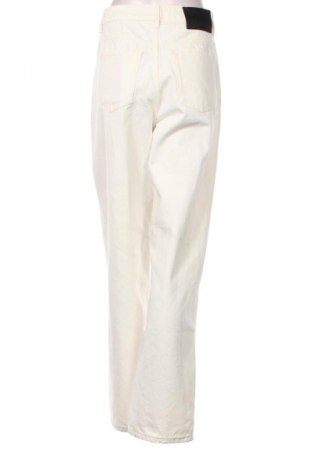 Damskie jeansy Hugo Boss, Rozmiar M, Kolor Biały, Cena 834,99 zł