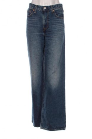 Дамски дънки Levi's, Размер S, Цвят Син, Цена 174,99 лв.