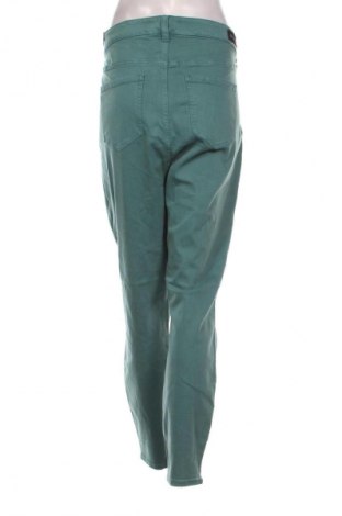 Blugi de femei Liverpool, Mărime 3XL, Culoare Verde, Preț 316,99 Lei