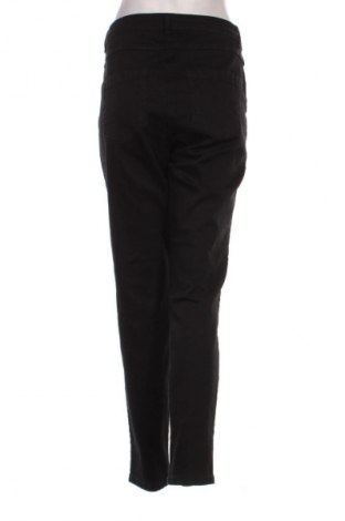 Damskie jeansy Madeleine, Rozmiar L, Kolor Czarny, Cena 89,99 zł