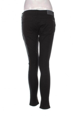 Damskie jeansy Mango, Rozmiar M, Kolor Czarny, Cena 111,99 zł