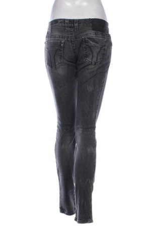 Damen Jeans Miss Sixty, Größe M, Farbe Grau, Preis 38,36 €