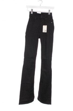 Дамски дънки Pepe Jeans, Размер XS, Цвят Черен, Цена 149,99 лв.