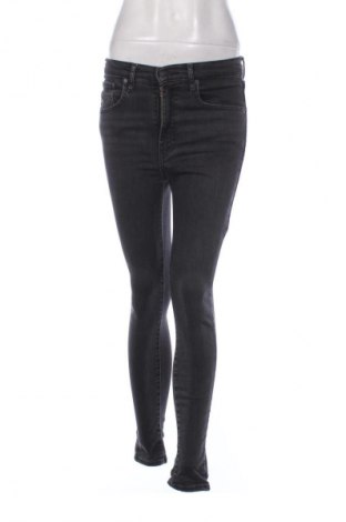 Blugi de femei Signature By Levi Strauss & Co, Mărime M, Culoare Negru, Preț 126,97 Lei