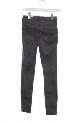 Blugi de femei Sinsay, Mărime XS, Culoare Gri, Preț 76,00 Lei