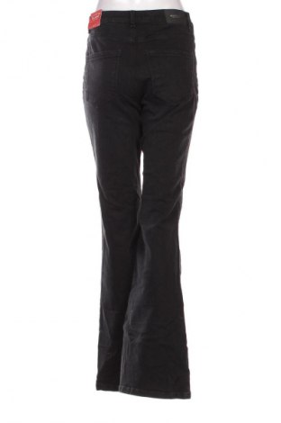 Damskie jeansy Springfield, Rozmiar M, Kolor Czarny, Cena 252,99 zł