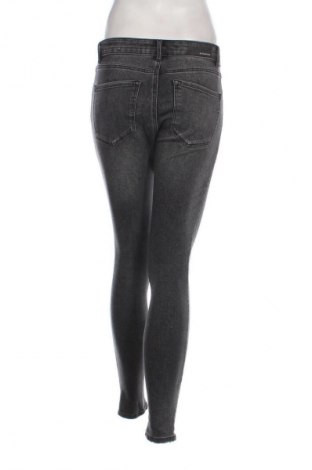 Damen Jeans Stradivarius, Größe S, Farbe Grau, Preis 20,99 €