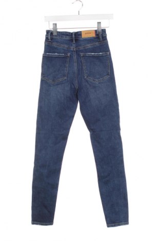 Damen Jeans Stradivarius, Größe XS, Farbe Blau, Preis 20,99 €