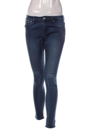 Дамски дънки Superdry, Размер M, Цвят Син, Цена 51,99 лв.