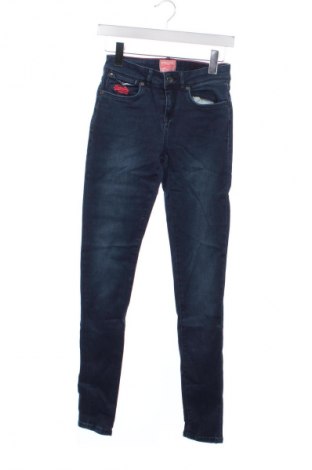 Dámské džíny  Superdry, Velikost XXS, Barva Modrá, Cena  829,00 Kč