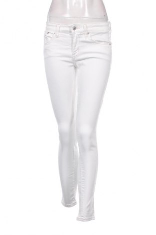 Dámské džíny  Tommy Jeans, Velikost S, Barva Bílá, Cena  1 229,00 Kč