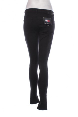 Damskie jeansy Tommy Jeans, Rozmiar M, Kolor Czarny, Cena 564,99 zł