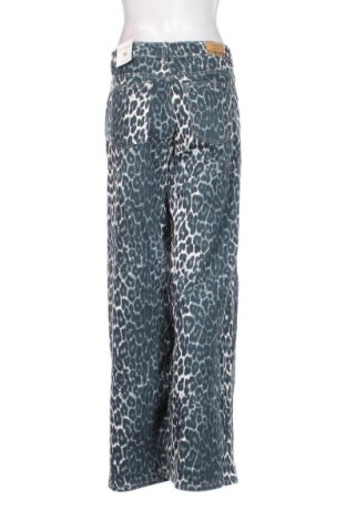 Blugi de femei Unbranded, Mărime M, Culoare Multicolor, Preț 121,00 Lei