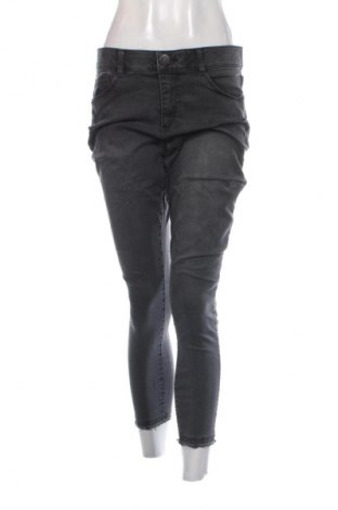 Dámske džínsy  Unbranded, Veľkosť XL, Farba Sivá, Cena  16,95 €