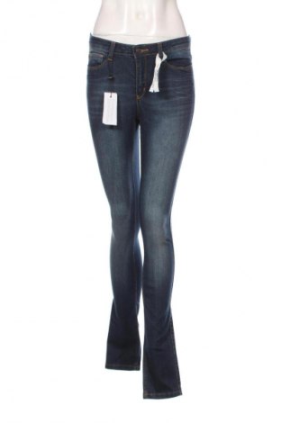 Дамски дънки Vero Moda, Размер M, Цвят Син, Цена 77,99 лв.